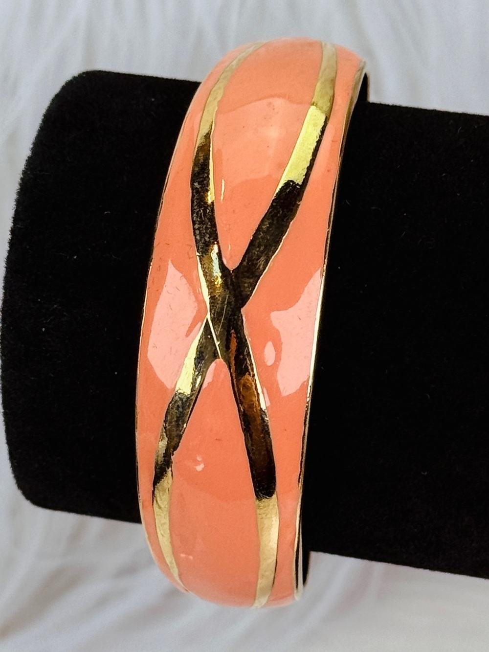 Vibtage Goldtone Coral Cuff Bracelet